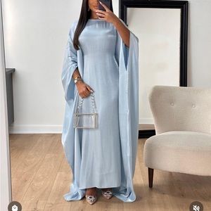 LOOSE-FITTING ABAYA IN IRIDESCENT FABRIC / 59249 - JEANS INDUSTRY